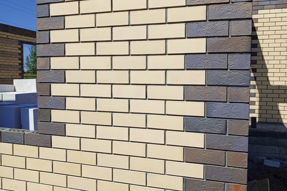 Белебеевский кирпич лицевой 1.4НФ имбирь гладкий